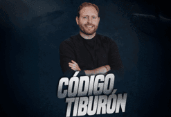 Código Tiburón Mauricio Hoyos